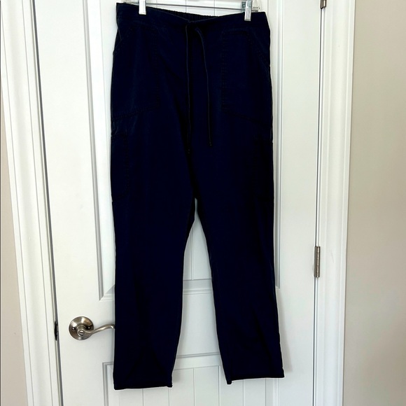 Scrubstar, Sz M, medium gray scrubs, two front pockets two leg pockets - Picture 1 of 8